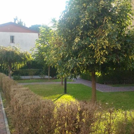 Gabriele House Bed & Breakfast Padova Bagian luar foto